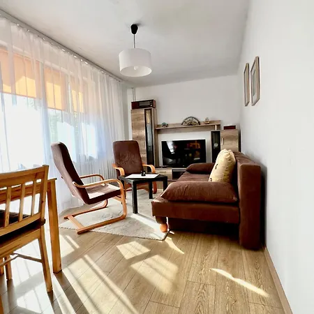Apartone דירה גורליצה